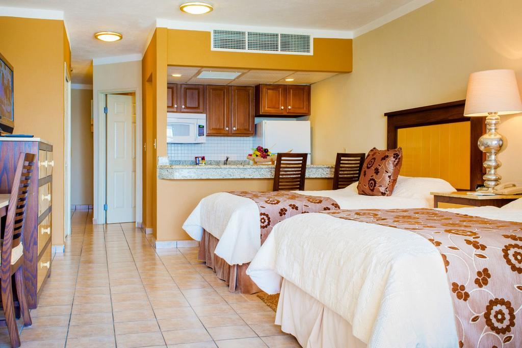 Suites At Vdp Cabo San Lucas Beach Resort And Spa 객실 사진